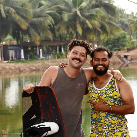 Wake Park Goa Hotell Arambol Eksteriør bilde